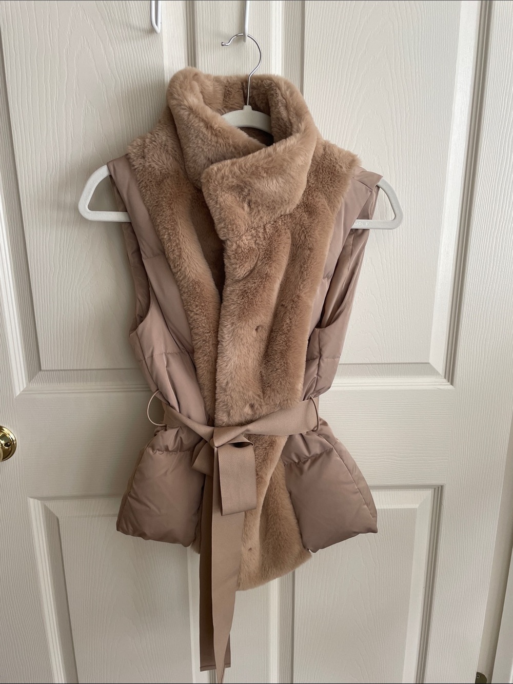 PATTY KIM Taupe Faux-Fur Trim Belted Puffer Vest